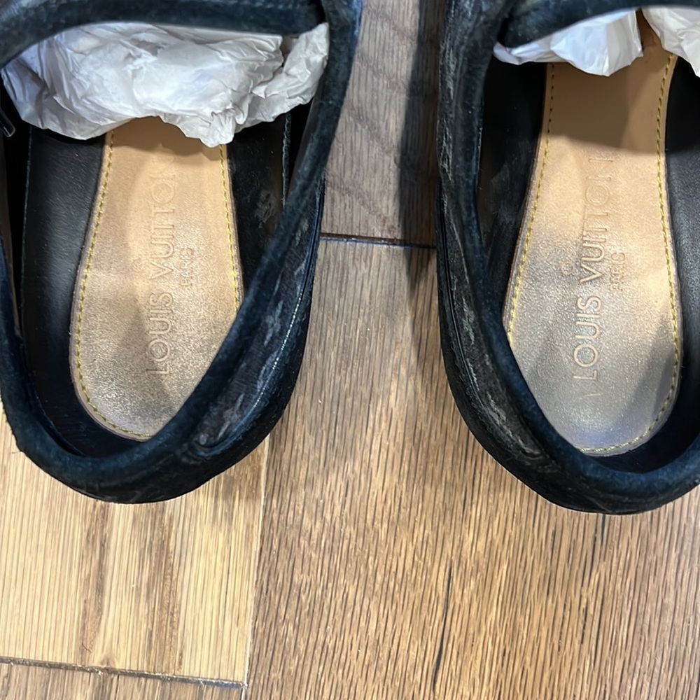 Men’s Louis Vuitton Black Sneakers - Picture 7 of 13